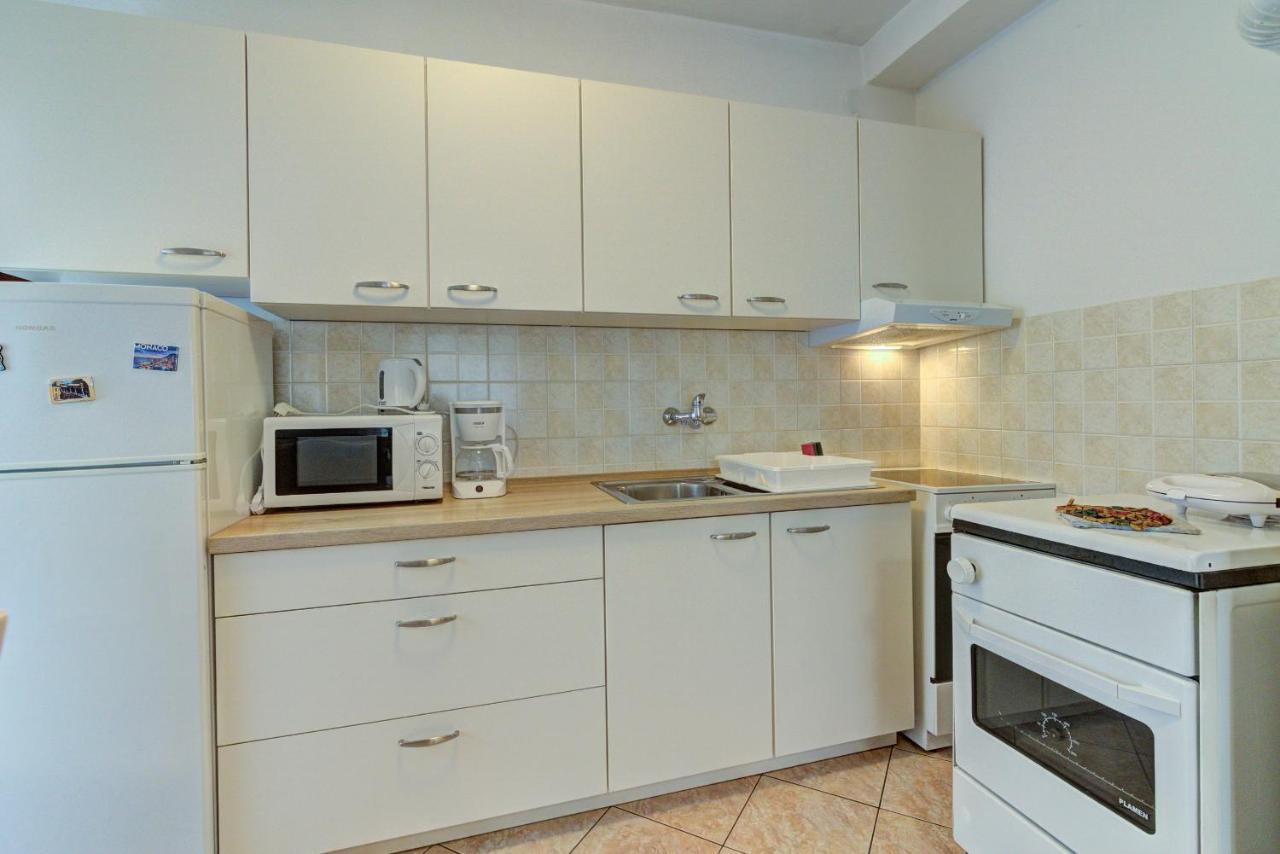 סנג' Apartment Marta מראה חיצוני תמונה
